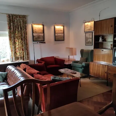 El Uncar * Castrejón de la Peña