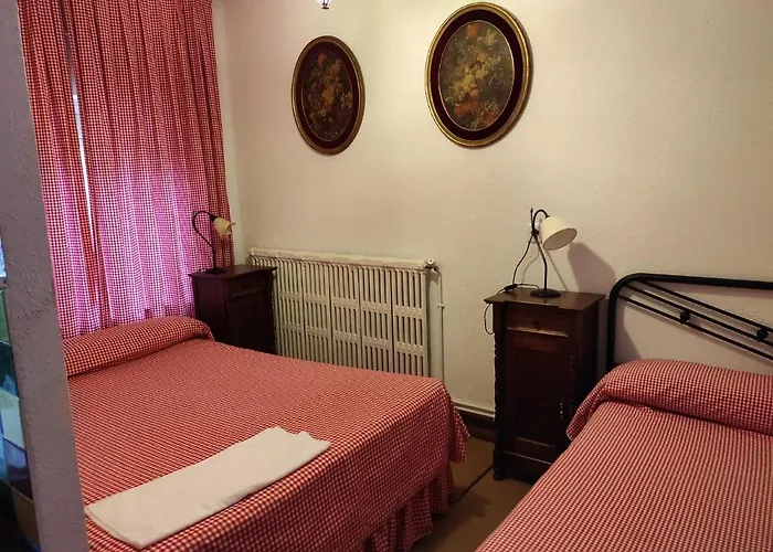 펜션 El Uncar Castrejon de la Pena