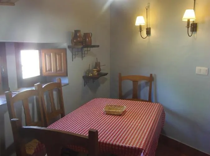 펜션 El Uncar Castrejon de la Pena